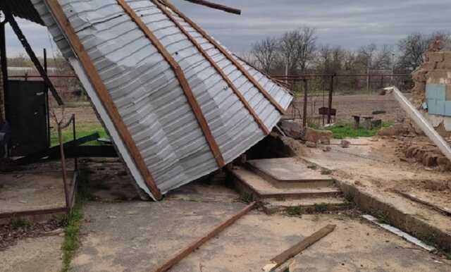 Окупанти обстріляли Нікопольський район та пошкодили приватний будинок