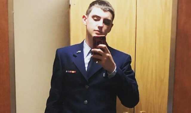 У США проходить спецоперація із затримання військовослужбовця, який виклав у Мережу документи по Україні