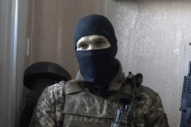 "Вежа полетіла на 70 метрів": боєць ЗСУ розповів, як знищує техніку росіян