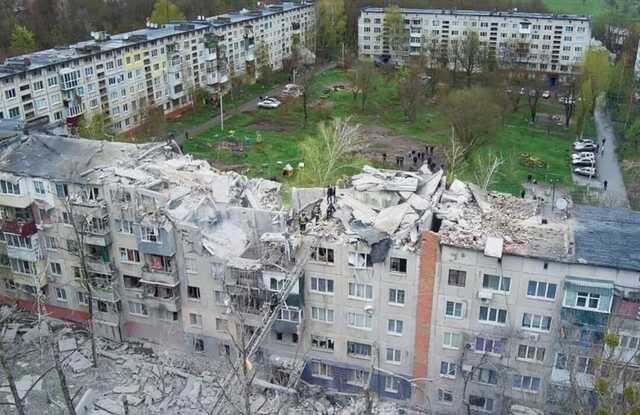 Число загиблих від удару РФ по Слов’янську зросло до дев’яти, 21 особа поранена