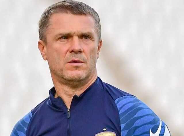 Ребров прокоментував "10-річний контракт" зі збірною України