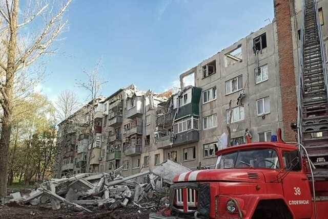 Спасательная операция в Славянске продолжается. Под завалами могут находиться 4 человека