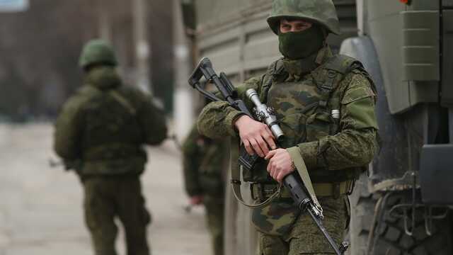 Росіяни в Криму знову переміщують радянську техніку