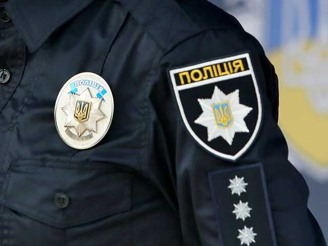 На Харківщині зловмисник кинув гранату під авто односельців: поранення отримали троє чоловіків