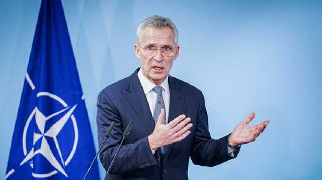 Потрібно зробити ще більше. Столтенберг закликав допомагати Україні зброєю