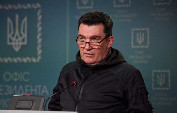 "Світ зараз непередбачуваний": Данилов допускає вступ України до НАТО ще до завершення війни