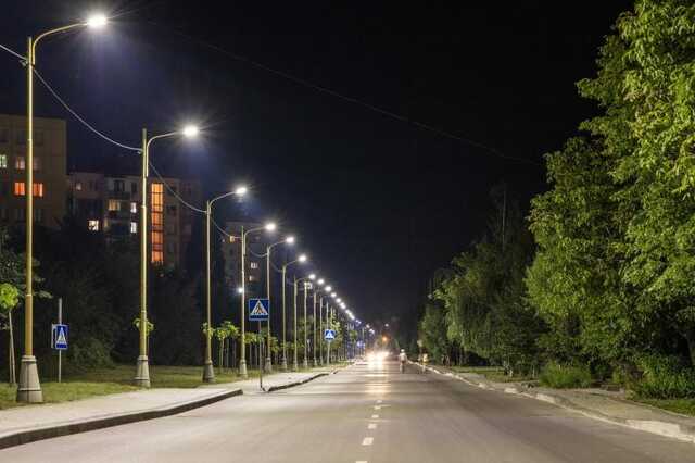 Експосадовець Ужгородської міськради вкрав кошти на освітленні вулиць