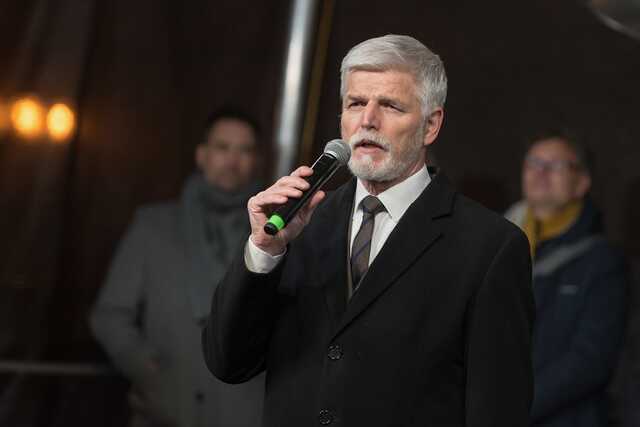 Євросоюз та США мають разом протистояти Китаю, - президент Чехії