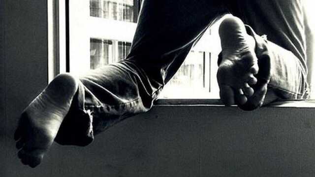 Під Києвом чоловік із криком «Росія перемогла! Слава Люциферу! вистрибнув з дев’ятого поверху