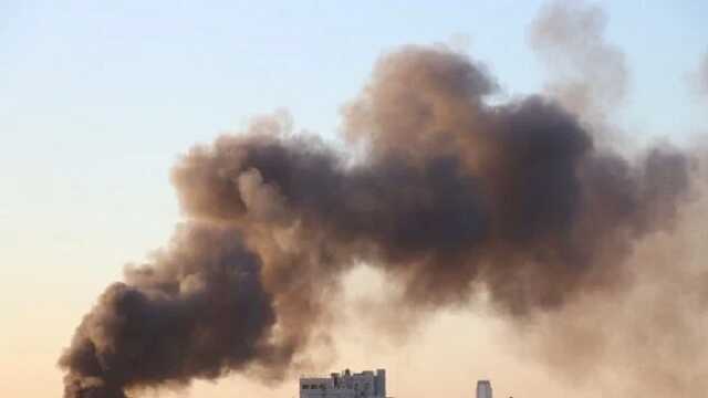 У тимчасово захопленому Токмаку лунають вибухи