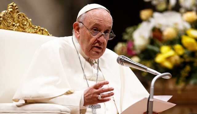 Вперше в історії: Папа Римський дозволив жінкам голосувати на Синоді