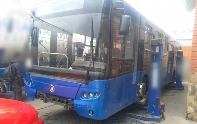Мэрия Вышгорода приобрела подержанные автобусы под видом новых