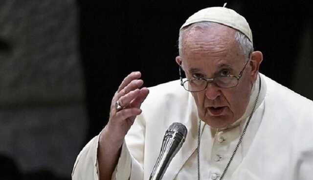 Папа Римський зустрівся з українськими біженцями в Угорщині