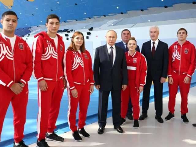 "Це дискримінація!" У Росії зажадали "поважного ставлення", заявивши, що "грати треба за правилами"