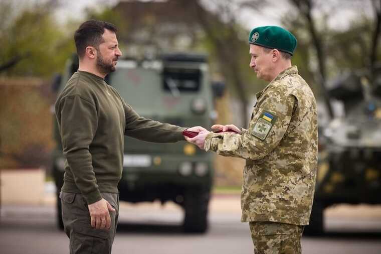 Зеленський вручив державні нагороди прикордонникам