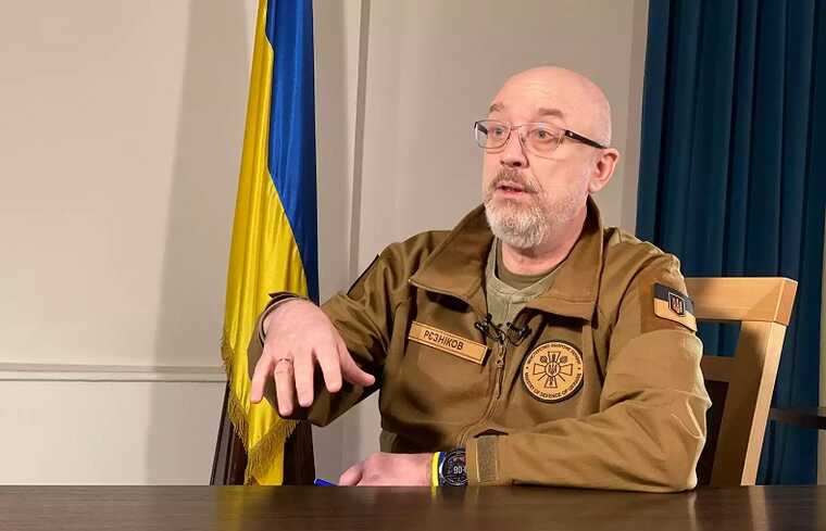 Чекаємо на "коаліцію CV90". Резніков про результати розмови з міністром оборони Швеції