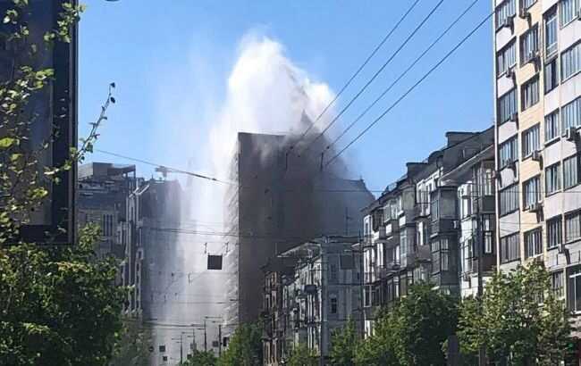 В Києві стався прорив водогону