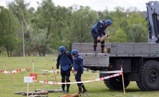 Мешканці Вінниці та області можуть чути вибухи
