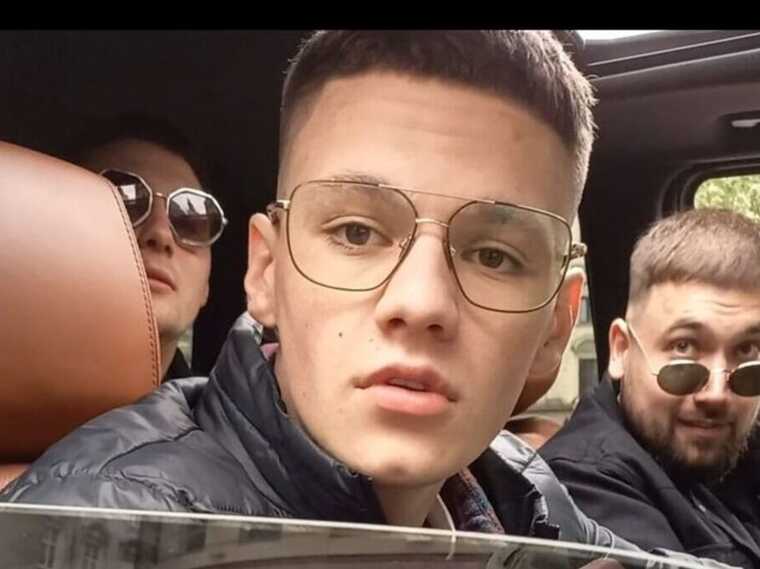 У Львові молодик гучно слухав російську музику і хамив перехожим