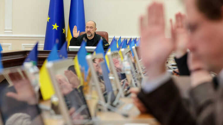 В салонах маршруток Украины водителям окончательно запретили включать музыку