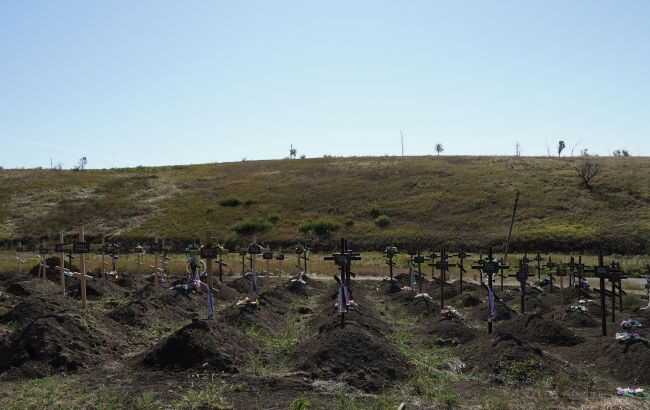 У Маріуполі збільшуються цвинтарі: Це може свідчити про зростання смертності, - мерія