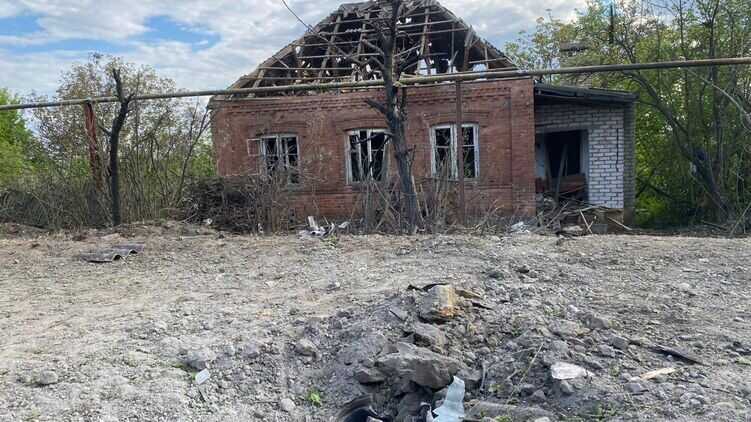 Після удару по прифронтовій Костянтинівці поранено жінку