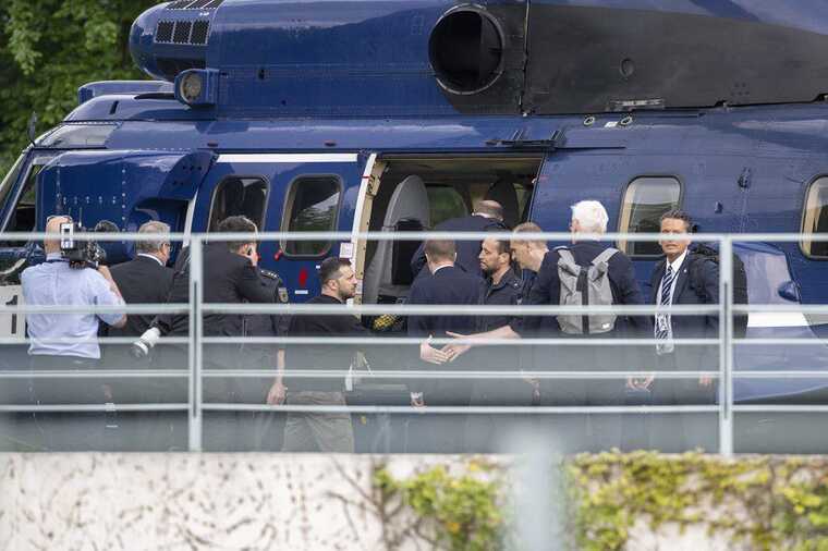 Зеленський та Шольц вирушили до німецького Аахена