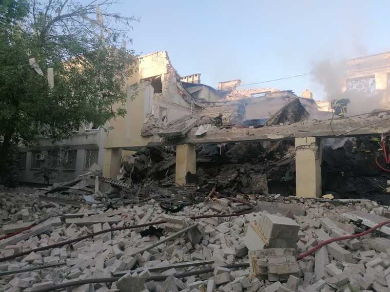 Росія зранку атакувала Херсон беспілотниками