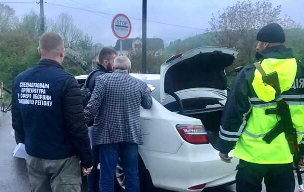 На Прикарпатье предприниматель перепродал 20 квартир принадлежащих Минобороны