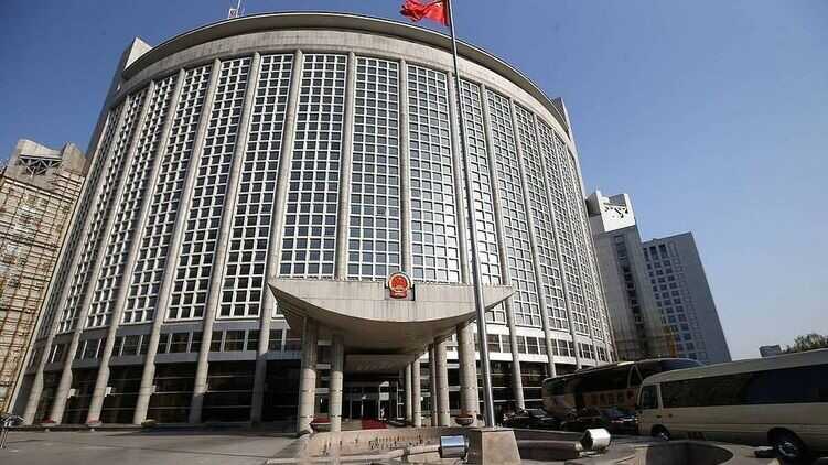 Китай звинуватив G7 у перешкоджанні миру та розвитку інших країн