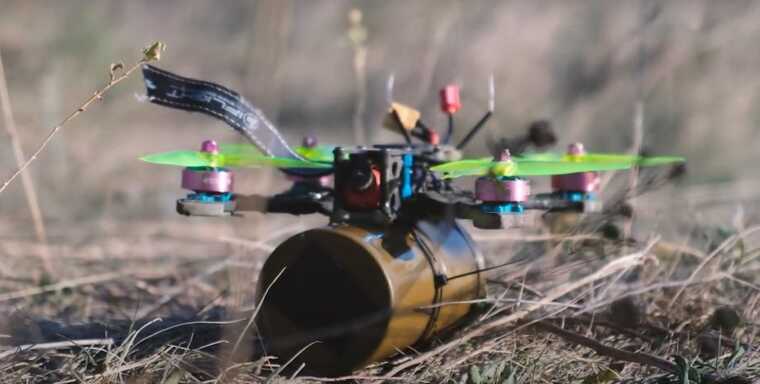Оператори FPV-дрона знищили ворожий протитанковий ракетний комплекс