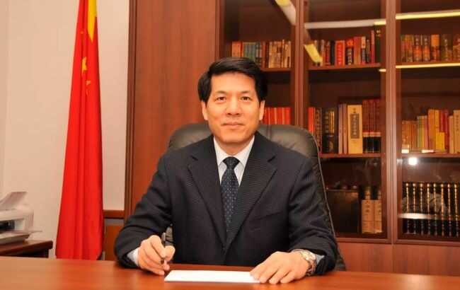 Спецпредставник Китаю обговорив "мирний план" щодо України у Франції