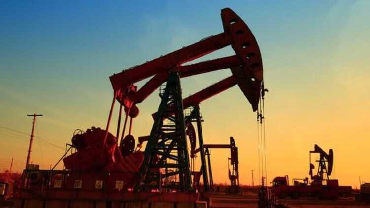 Росія заявляє, що перенаправила експорт нафти з "недружнього" Заходу до "дружньої" Азії