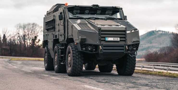 Чешская армия получила 62 броневика Titus 6x6: на что они способны