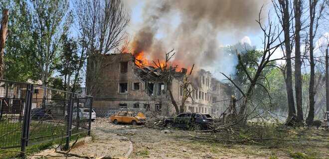 Ракетный удар по Днепру: количество пострадавших снова выросло