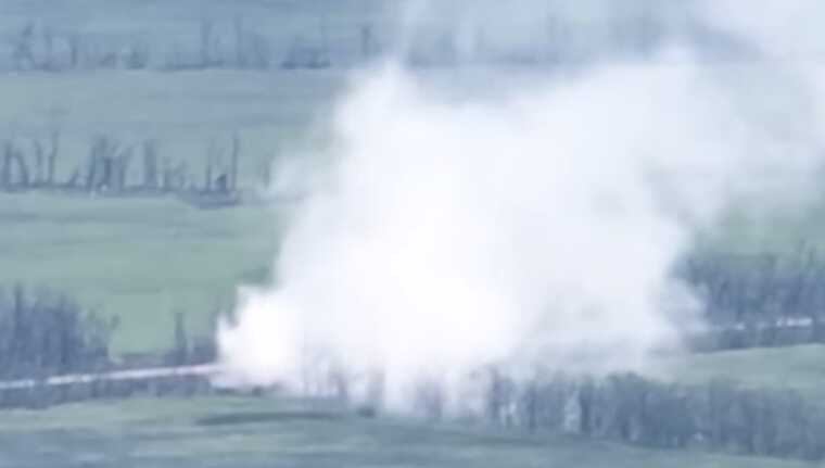 Українські бійці двома потужними дронами знищили "Град" на околицях Бахмута