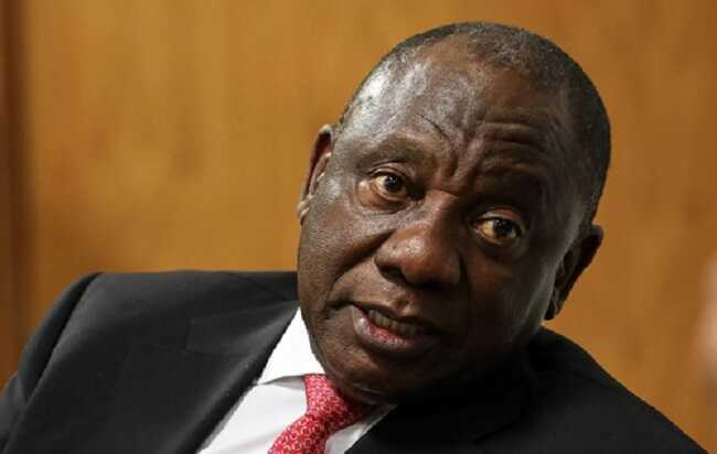 У Південній Африці почали розслідувати можливий продаж зброї в Росію