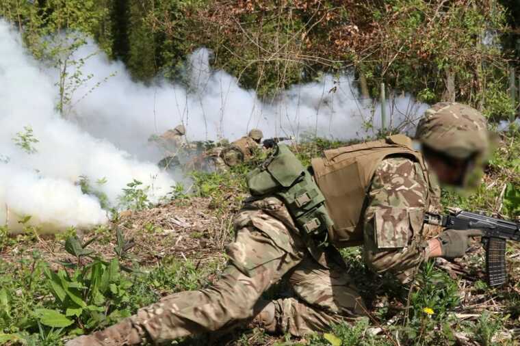 У Генштабі показали, як інструктори з Нової Зеландії навчають воїнів ЗСУ
