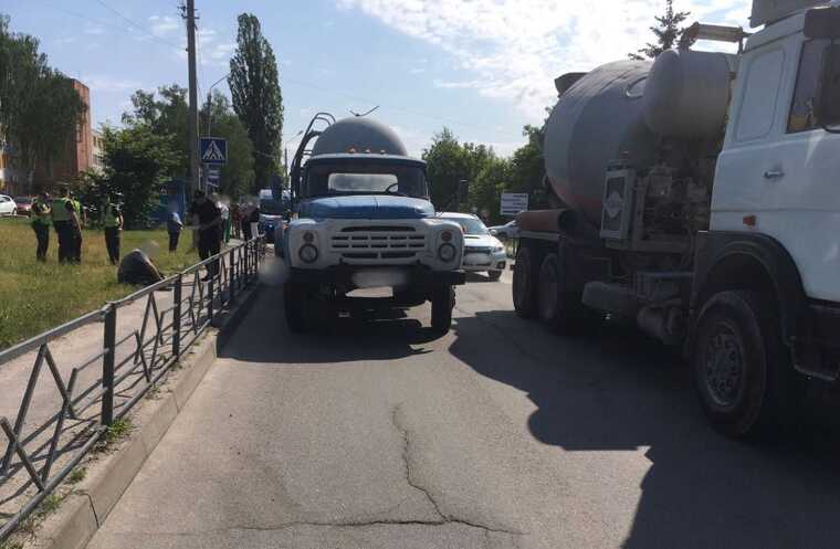 У Вінниці 16-річна дівчина загинула під колесами вантажівки