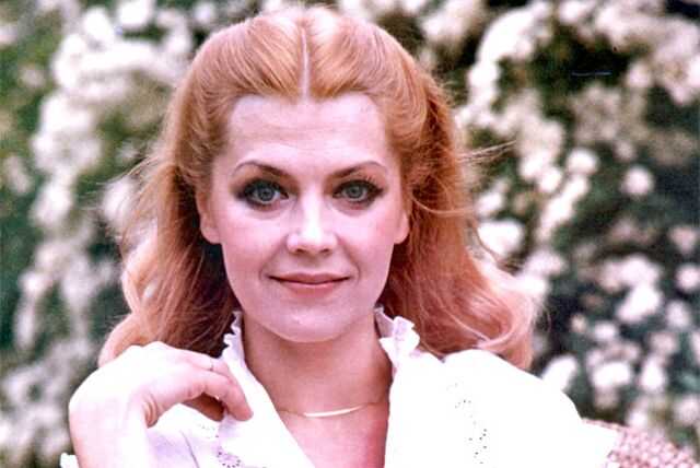 У Латвії померла актриса Ліліта Озоліня, зірка фільму "Довга дорога у дюнах"