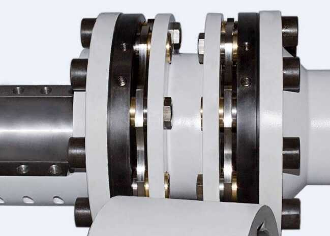 У Сумах майно фірми, що постачала обладнання на Мозирський НПЗ, передали до АРМА