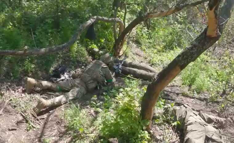 Біля Бахмута ЗСУ взяли в полон чотирьох російських окупантів