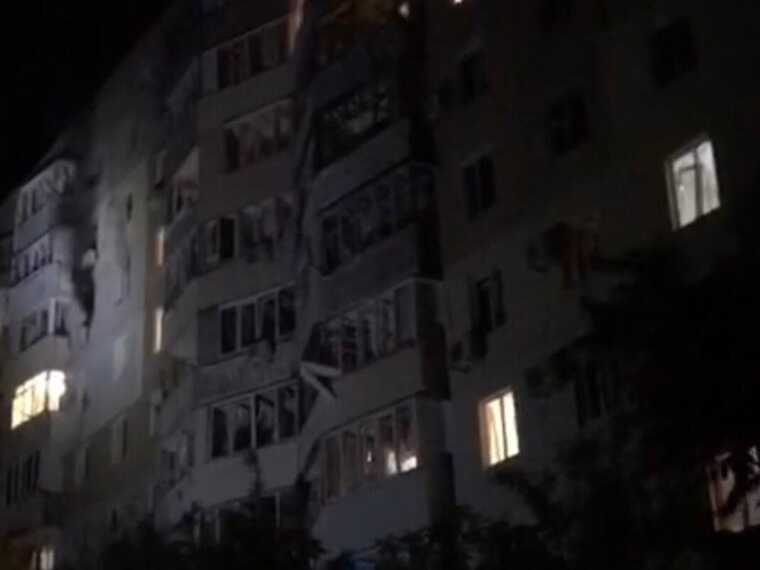 В Одессе обломки упали на жилой дом