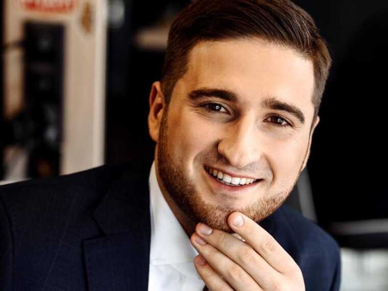 «Сімейний підряд»: заступник міністра освіти Кудрявець працевлаштував дружину та матір у МАН?