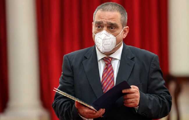 Сравнил африканцев с обезьянами: посол Румынии в Кении попал в расистский скандал