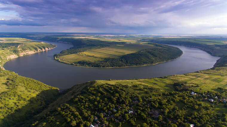 Україна та Молдова побудують міст через Дністер