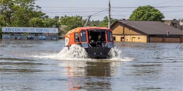 Подрыв Каховской ГЭС: в Херсонской области эвакуировали 2757 человек, спасли 707