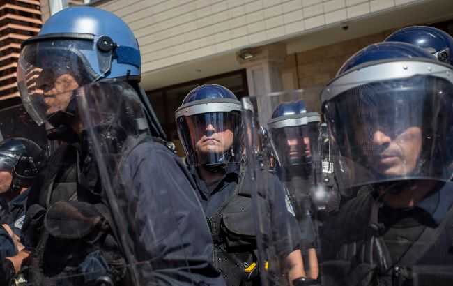 У Сербії затримали поліцейських Косово: Пріштіна заявляє про викрадення