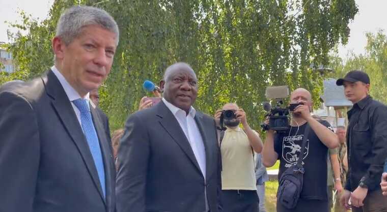 Президент ЮАР и другие африканские лидеры посетили Бучу