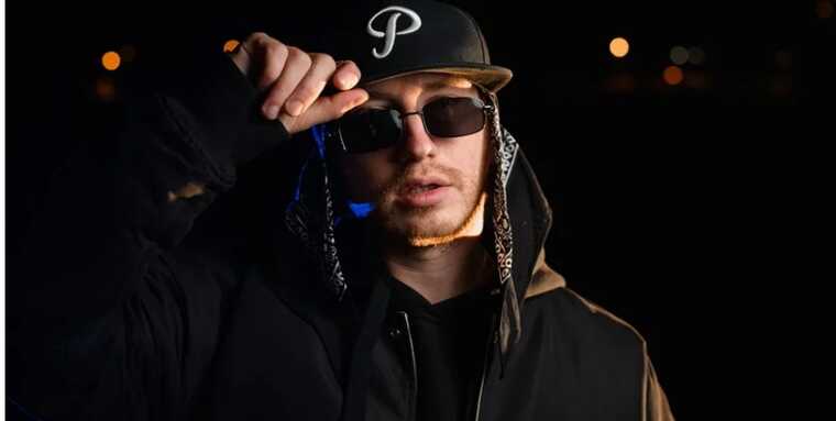 Презентував новий кліп: учасник гурту "Kalush" Джонні Дивний розпочинає сольну кар’єру